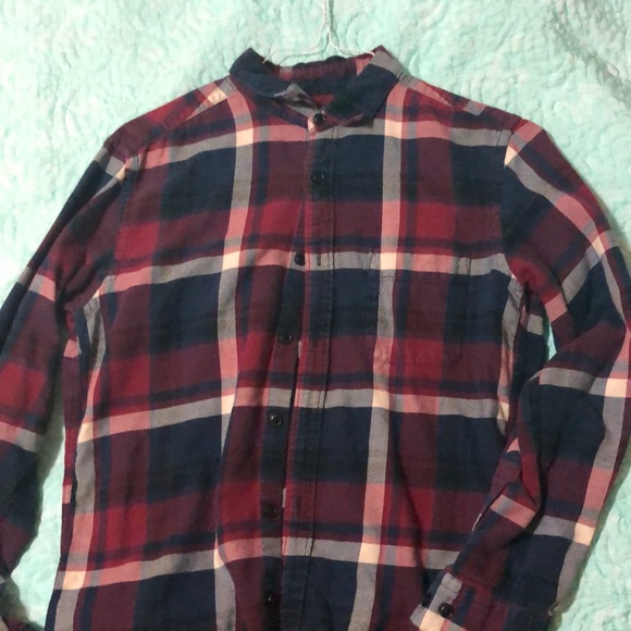 Uniqlo Other - uniqlo button up